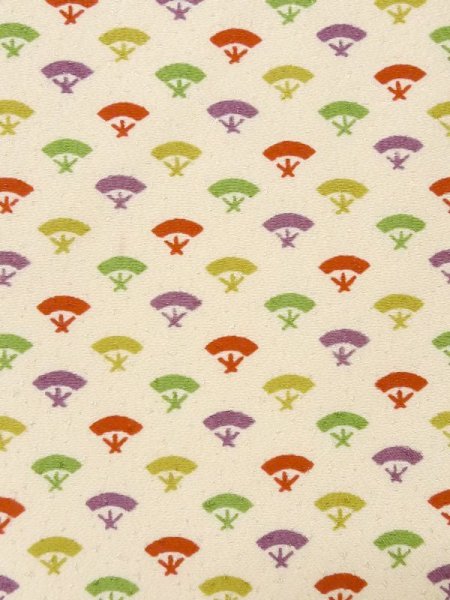 画像5: M0330T  小紋 女性用着物  シルク(正絹)   アイボリー, 扇 【中古】 【USED】 【リサイクル】 ★★☆☆☆ (5)