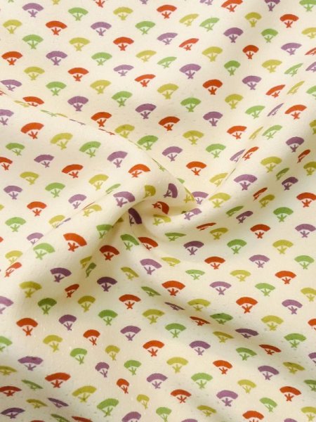 画像8: M0330T  小紋 女性用着物  シルク(正絹)   アイボリー, 扇 【中古】 【USED】 【リサイクル】 ★★☆☆☆ (8)