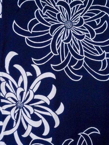 画像3: M0331C  浴衣(日本製) 女性用着物  綿   藍, 菊 【中古】 【USED】 【リサイクル】 ★★★☆☆ (3)