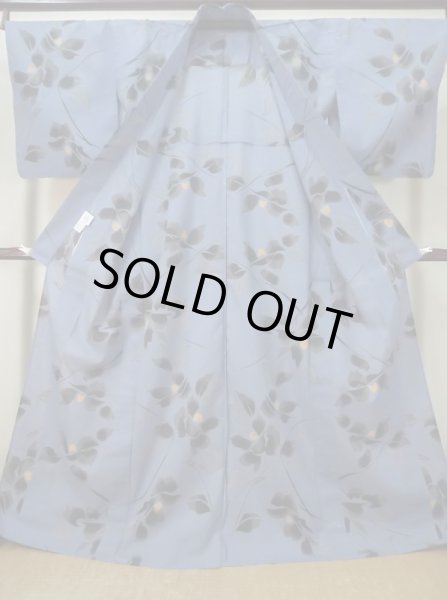 画像2: M0331D  浴衣（日本製） 女性用着物  綿 深い 灰色がかった 青, 椿 【中古】 【USED】 【リサイクル】 ★★★☆☆ (2)