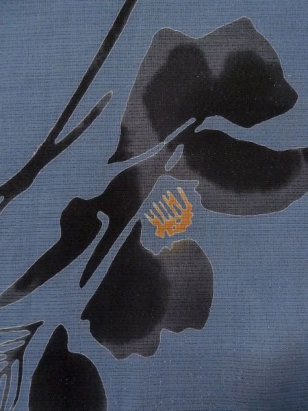 画像4: M0331D  浴衣(日本製) 女性用着物  綿 深い 灰色がかった 青, 椿 【中古】 【USED】 【リサイクル】 ★★★☆☆ (4)
