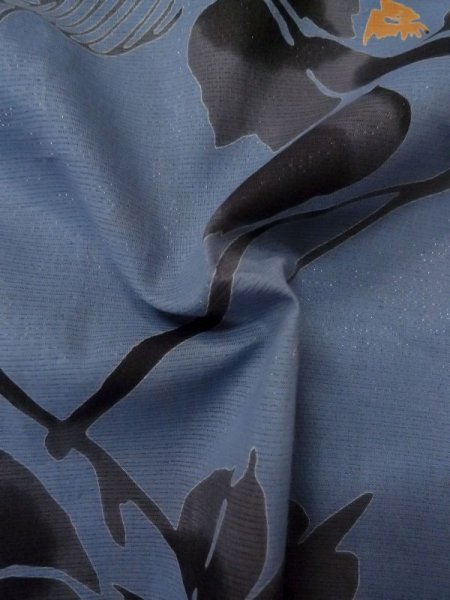 画像11: M0331D  浴衣(日本製) 女性用着物  綿 深い 灰色がかった 青, 椿 【中古】 【USED】 【リサイクル】 ★★★☆☆ (11)