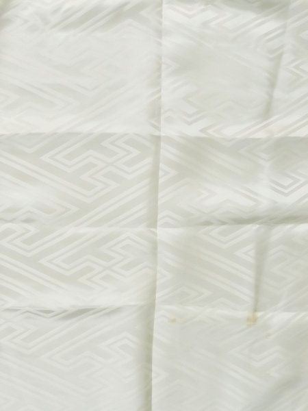 画像3: M0505J  子供用 男性用着物  シルク(正絹)   白,  【中古】 【USED】 【リサイクル】 ★★☆☆☆ (3)