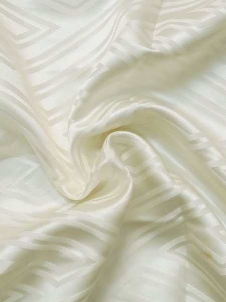 画像8: M0505J  子供用 男性用着物  シルク(正絹)   白,  【中古】 【USED】 【リサイクル】 ★★☆☆☆ (8)