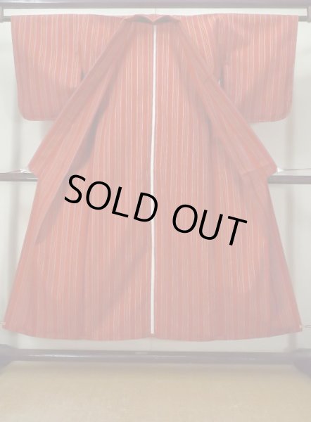 画像2: M0505X  子供用 女性用着物  ウール   赤色, 縞 【中古】 【USED】 【リサイクル】 ★★★☆☆ (2)