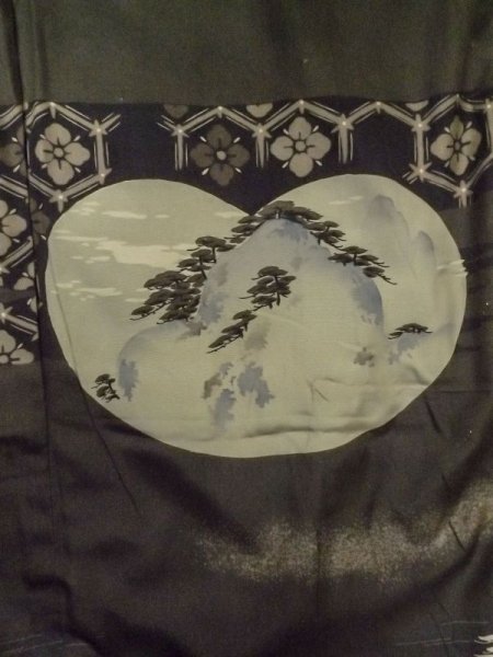 画像7: M0516C  男性用襦袢 男性用着物  シルク(正絹)   オリーブ, 松/松葉 【中古】 【USED】 【リサイクル】 ★☆☆☆☆ (7)