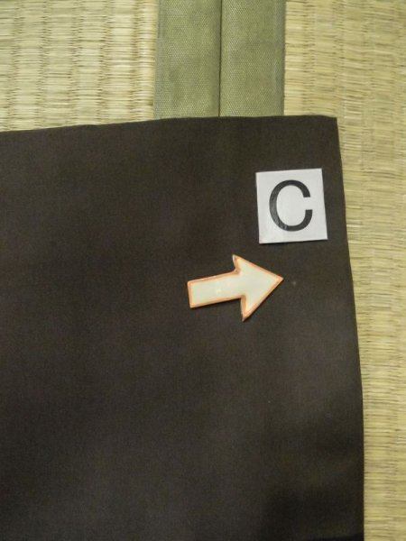 画像19: M0516C  男性用襦袢 男性用着物  シルク(正絹)   オリーブ, 松/松葉 【中古】 【USED】 【リサイクル】 ★☆☆☆☆ (19)