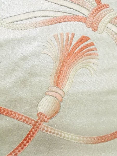 画像6: M0523L 名古屋帯 女性用着物 シルク(正絹)   銀色 房付き紐 【中古】 【USED】 【リサイクル】 ★★★☆☆ (6)