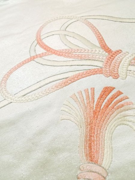 画像8: M0523L 名古屋帯 女性用着物 シルク(正絹)   銀色 房付き紐 【中古】 【USED】 【リサイクル】 ★★★☆☆ (8)