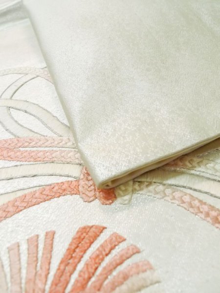 画像10: M0523L 名古屋帯 女性用着物 シルク(正絹)   銀色 房付き紐 【中古】 【USED】 【リサイクル】 ★★★☆☆ (10)