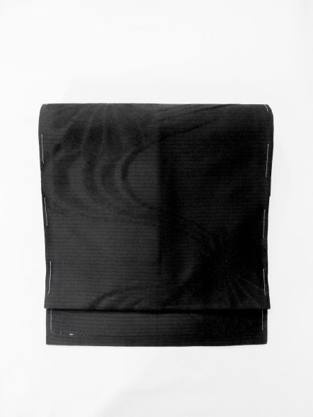 画像2: M0525T 名古屋帯 女性用着物 シルク(正絹)   黒 菊 【中古】 【USED】 【リサイクル】 ★★★☆☆ (2)