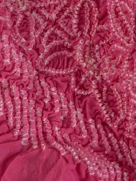 画像3: M0610XA 帯揚げ 女性用着物 シルク(正絹) 深い 鮮やか 桃色 梅 【中古】 【USED】 【リサイクル】 ★★★★☆ (3)