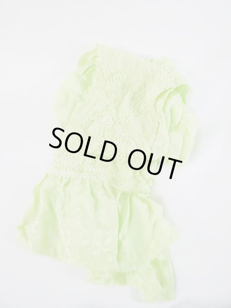 画像1: M0610XS 帯揚げ 女性用着物 シルク（正絹）   黄緑色 菊 【中古】 【USED】 【リサイクル】 ★★★★☆ (1)