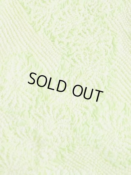 画像2: M0610XS 帯揚げ 女性用着物 シルク（正絹）   黄緑色 菊 【中古】 【USED】 【リサイクル】 ★★★★☆ (2)