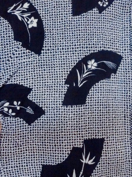 画像3: M0613J  浴衣(日本製) 女性用着物  綿   藍, 花 【中古】 【USED】 【リサイクル】 ★★★☆☆ (3)