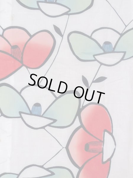 画像3: M0613Q  浴衣（日本製） 女性用着物  綿   白, 椿 【中古】 【USED】 【リサイクル】 ★★☆☆☆ (3)