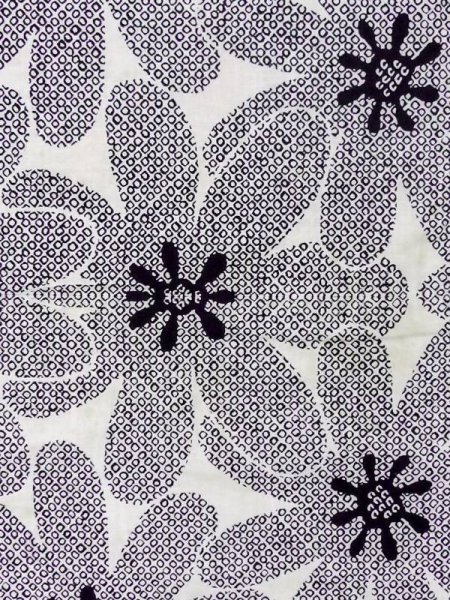 画像4: M0613S  浴衣(日本製) 女性用着物  綿麻   オフ ホワイト, 花 【中古】 【USED】 【リサイクル】 ★★☆☆☆ (4)