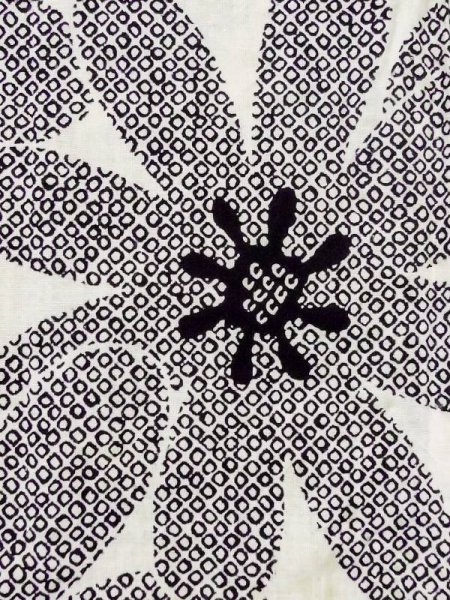 画像6: M0613S  浴衣(日本製) 女性用着物  綿麻   オフ ホワイト, 花 【中古】 【USED】 【リサイクル】 ★★☆☆☆ (6)