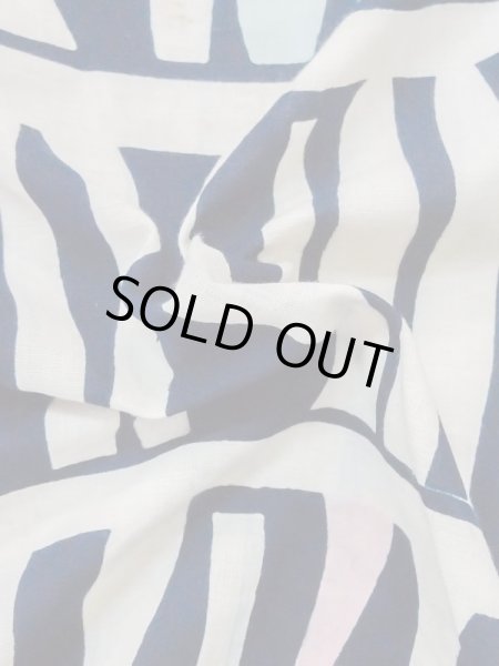 画像10: M0613Y  浴衣（日本製） 女性用着物  綿麻   オフ　ホワイト, 縞 【中古】 【USED】 【リサイクル】 ★★☆☆☆ (10)