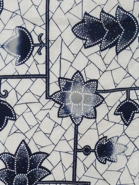 画像4: M0613Z  浴衣(日本製) 女性用着物  綿麻   白, 花 【中古】 【USED】 【リサイクル】 ★★☆☆☆ (4)