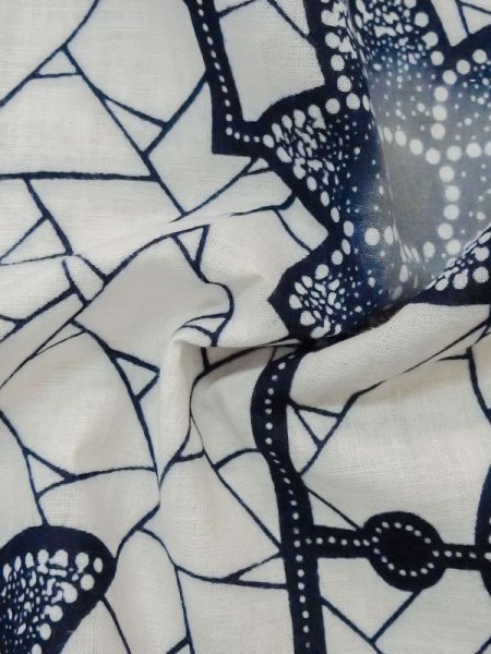 画像11: M0613Z  浴衣(日本製) 女性用着物  綿麻   白, 花 【中古】 【USED】 【リサイクル】 ★★☆☆☆ (11)