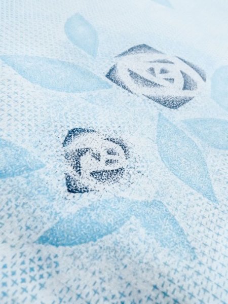 画像9: M0620E  浴衣(日本製) 女性用着物  綿  灰色がかった 紺, バラ 【中古】 【USED】 【リサイクル】 ★★☆☆☆ (9)