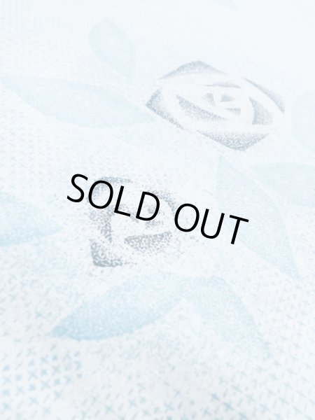 画像9: M0620E  浴衣（日本製） 女性用着物  綿  灰色がかった 紺, バラ 【中古】 【USED】 【リサイクル】 ★★☆☆☆ (9)