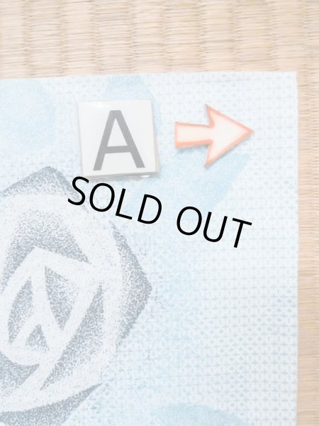 画像14: M0620E  浴衣（日本製） 女性用着物  綿  灰色がかった 紺, バラ 【中古】 【USED】 【リサイクル】 ★★☆☆☆ (14)