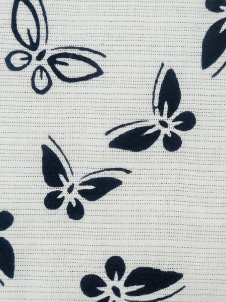 画像6: M0620I  浴衣(日本製) 女性用着物  綿麻   白, 蝶々 【中古】 【USED】 【リサイクル】 ★★☆☆☆ (6)