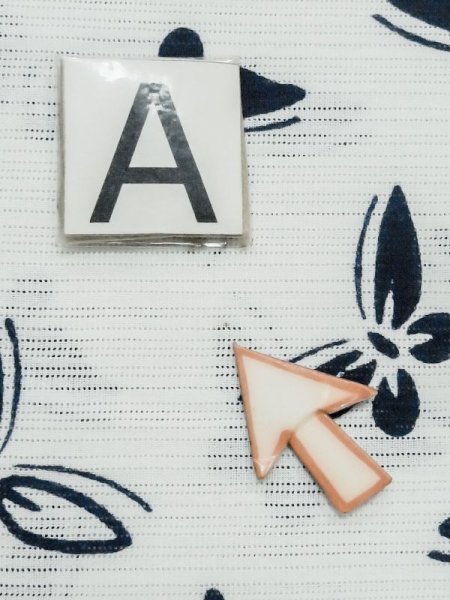 画像13: M0620I  浴衣(日本製) 女性用着物  綿麻   白, 蝶々 【中古】 【USED】 【リサイクル】 ★★☆☆☆ (13)