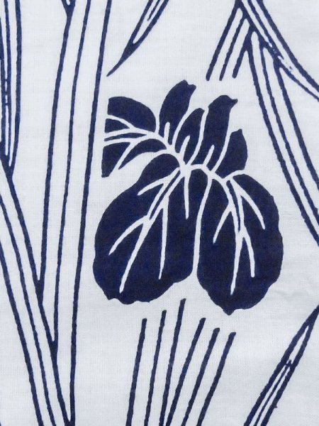 画像6: M0620P  浴衣(日本製) 女性用着物  綿   白, あやめ 【中古】 【USED】 【リサイクル】 ★★☆☆☆ (6)