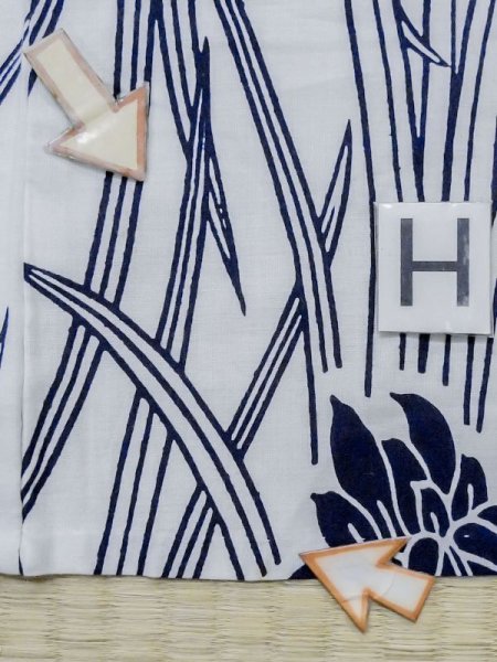 画像21: M0620P  浴衣(日本製) 女性用着物  綿   白, あやめ 【中古】 【USED】 【リサイクル】 ★★☆☆☆ (21)