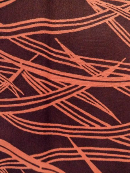 画像7: M0627B  羽織 女性用着物  シルク(正絹)   茶色, 草 【中古】 【USED】 【リサイクル】 ★★★★☆ (7)