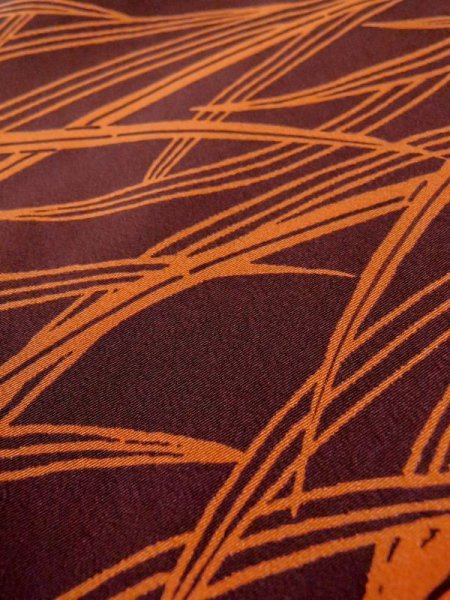 画像9: M0627B  羽織 女性用着物  シルク(正絹)   茶色, 草 【中古】 【USED】 【リサイクル】 ★★★★☆ (9)