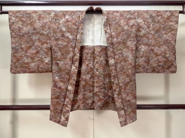 画像1: M0627J Mint  羽織 女性用着物  シルク（正絹）   オリーブ, 花 【中古】 【USED】 【リサイクル】 ★★★★☆ (1)