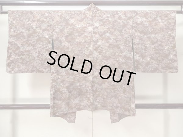 画像2: M0627J Mint  羽織 女性用着物  シルク（正絹）   オリーブ, 花 【中古】 【USED】 【リサイクル】 ★★★★☆ (2)