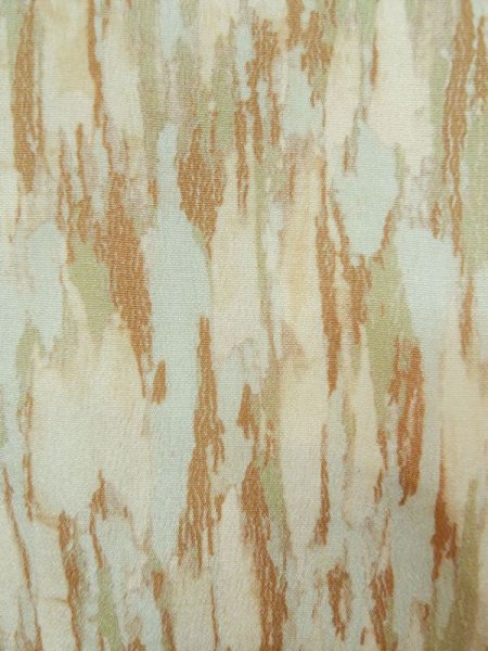 画像5: M0627L  羽織 女性用着物  シルク（正絹）  淡い 緑色, 抽象的模様 【中古】 【USED】 【リサイクル】 ★★★☆☆ (5)