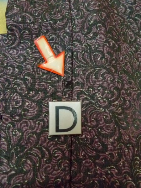 画像13: M0627M  羽織 女性用着物  シルク(正絹)   黒, 花 【中古】 【USED】 【リサイクル】 ★☆☆☆☆ (13)