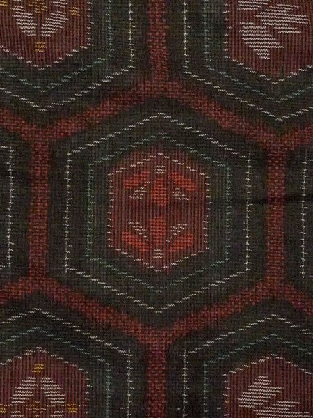 画像5: M0627O  羽織 女性用着物 韓国紬 シルク(正絹)  深い 黒, 花 【中古】 【USED】 【リサイクル】 ★★☆☆☆ (5)