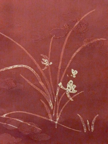 画像5: M0627S  羽織 女性用着物  シルク(正絹)  深い 赤色, 花 【中古】 【USED】 【リサイクル】 ★★☆☆☆ (5)