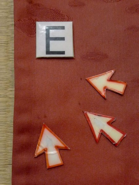 画像19: M0627S  羽織 女性用着物  シルク(正絹)  深い 赤色, 花 【中古】 【USED】 【リサイクル】 ★★☆☆☆ (19)