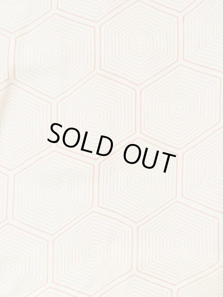 画像11: M0627T  羽織 女性用着物  シルク(正絹)   朱赤, 芝草 【中古】 【USED】 【リサイクル】 ★★★☆☆ (11)