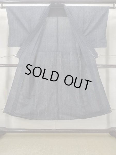 画像2: M0704O  単衣 男性用着物  シルク（正絹）   灰色, 抽象的模様 【中古】 【USED】 【リサイクル】 ★★★☆☆ (2)