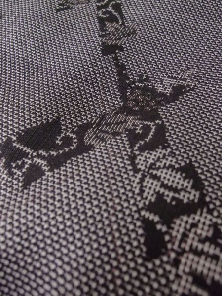 画像9: M0704T  単衣 女性用着物  シルク(正絹)   灰色, 葉 【中古】 【USED】 【リサイクル】 ★☆☆☆☆ (9)