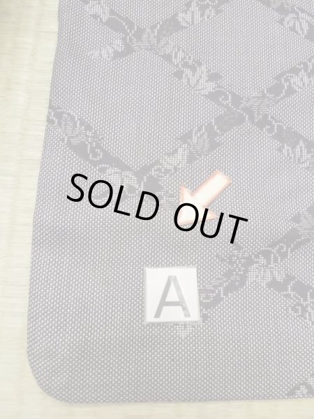 画像14: M0704T  単衣 女性用着物  シルク（正絹）   灰色, 葉 【中古】 【USED】 【リサイクル】 ★☆☆☆☆ (14)