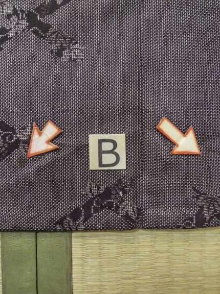 画像15: M0704T  単衣 女性用着物  シルク(正絹)   灰色, 葉 【中古】 【USED】 【リサイクル】 ★☆☆☆☆ (15)