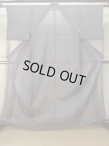 画像1: M0712A  単衣 女性用着物  ウール  灰色がかった えんじ, 縞 【中古】 【USED】 【リサイクル】 ★★★☆☆ (1)