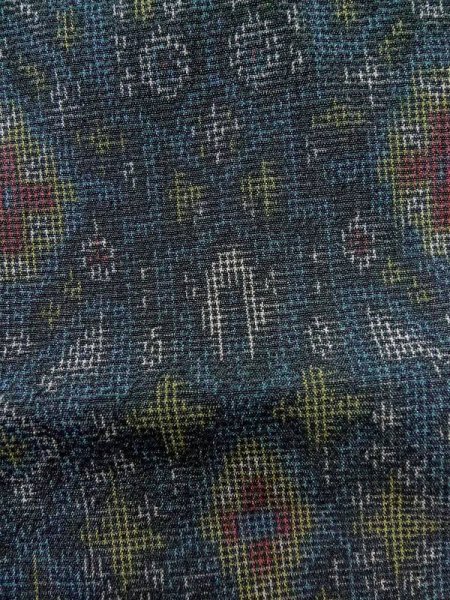 画像7: M0713A  塩沢紬 女性用着物  シルク(正絹)   マルチカラー, 十字 【中古】 【USED】 【リサイクル】 ★★★☆☆ (7)