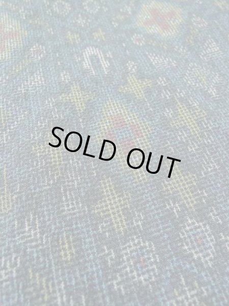 画像8: M0713A  塩沢紬 女性用着物  シルク（正絹）   マルチカラー, 十字 【中古】 【USED】 【リサイクル】 ★★★☆☆ (8)