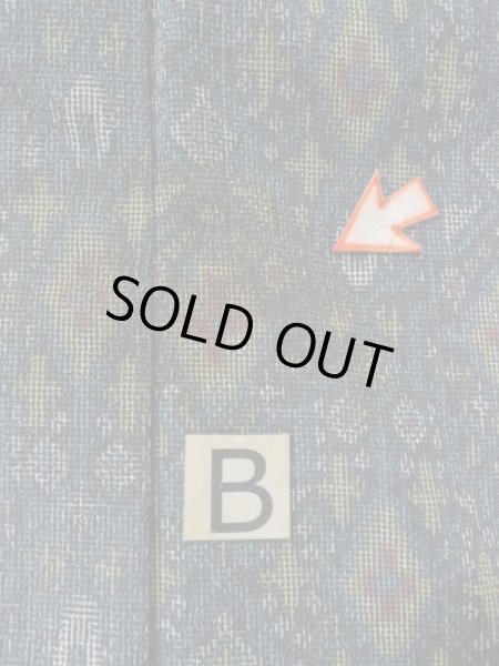 画像15: M0713A  塩沢紬 女性用着物  シルク（正絹）   マルチカラー, 十字 【中古】 【USED】 【リサイクル】 ★★★☆☆ (15)